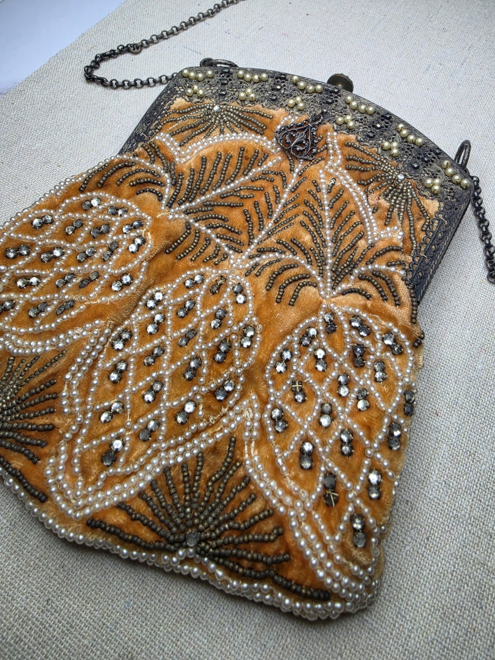 Vintage 1920s Flapper Embellished Velvet Evening Bag – Mustard Yellow